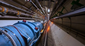 Tunel PT1 w Wielkim Zderzaczu Hadronów (LHC). Źródło: Maximilien Brice / CERN.