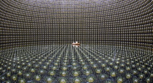 Super-Kamiokande, ultraczuły detektor neutrin. Fot. Kamioka Observatory, ICRR (Institute for Cosmic Ray Research), The University of Tokyo