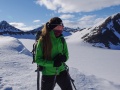 Dr Agnieszka Skorupa na przełęczy pod Fuglem na Spitsbergenie. Foto z archiwum A. Skorupy