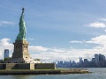 Statua Wolności, miasto Nowy Jork w tle